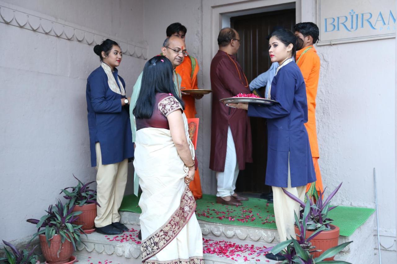 Hotel Brijrama Palace, Varanasi - By The Ganges Exterior foto