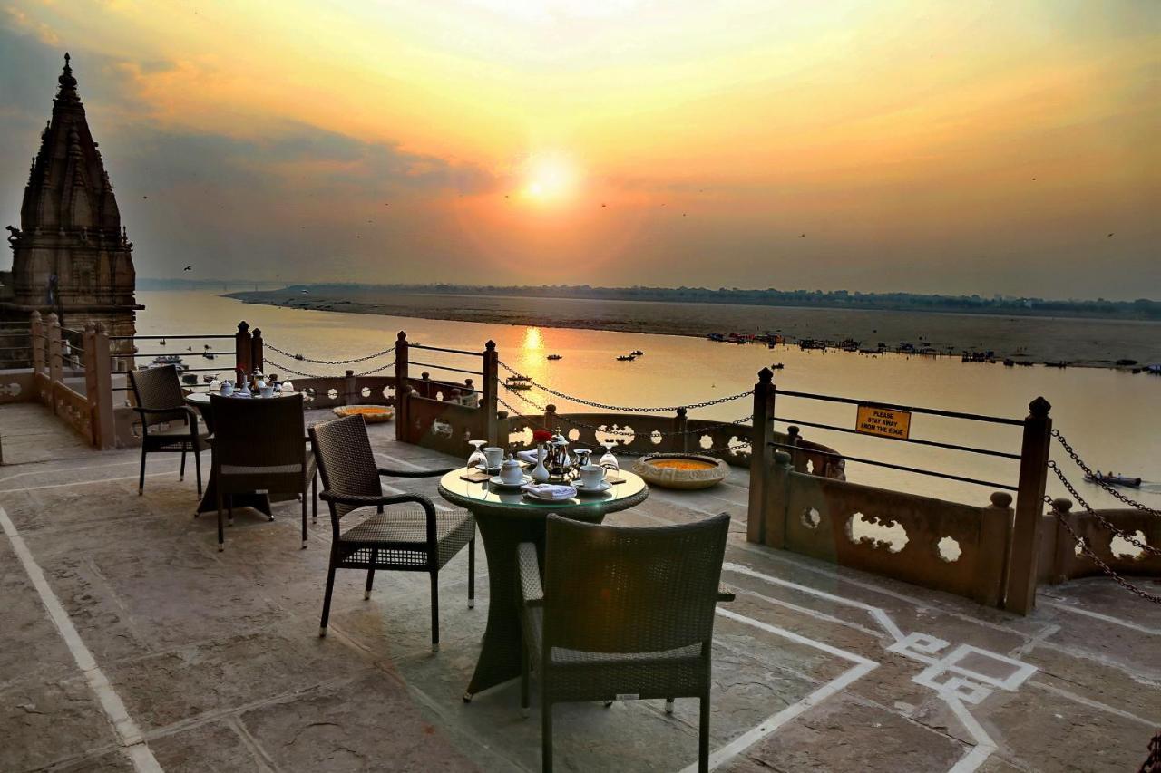 Hotel Brijrama Palace, Varanasi - By The Ganges Exterior foto